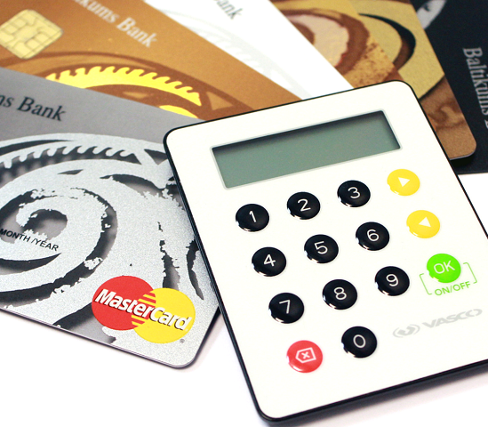 This April, Baltikums Bank started giving its clients the Digipass 310 – a modern, convenient digital code calculator in a small form factor. 